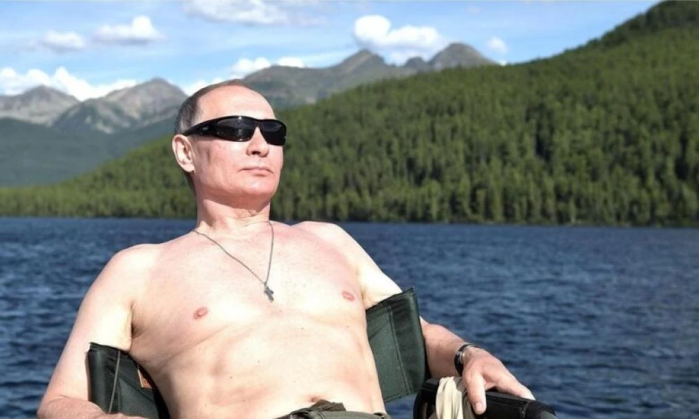 Ρωσία: Ο πιο σέξι άντρας της χώρα ο Πούτιν!